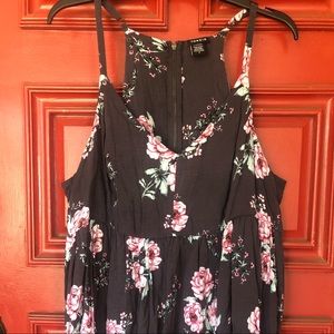 Summer grey top floral